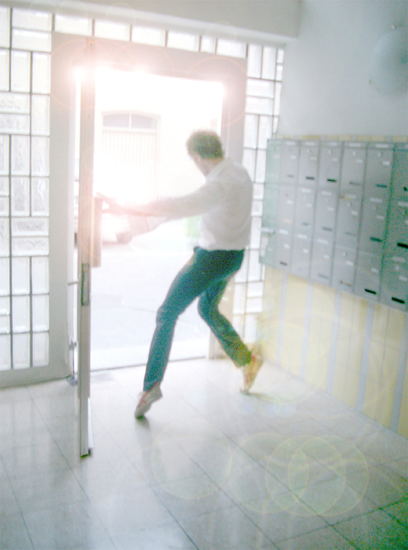 derdoofeoligehtausdert&uuml;rundmeintelvisficktihndasgehirnrauss